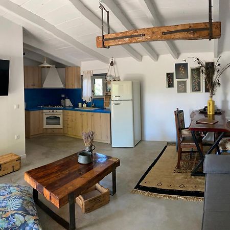 Lavender Farm House Nafpaktos エクステリア 写真